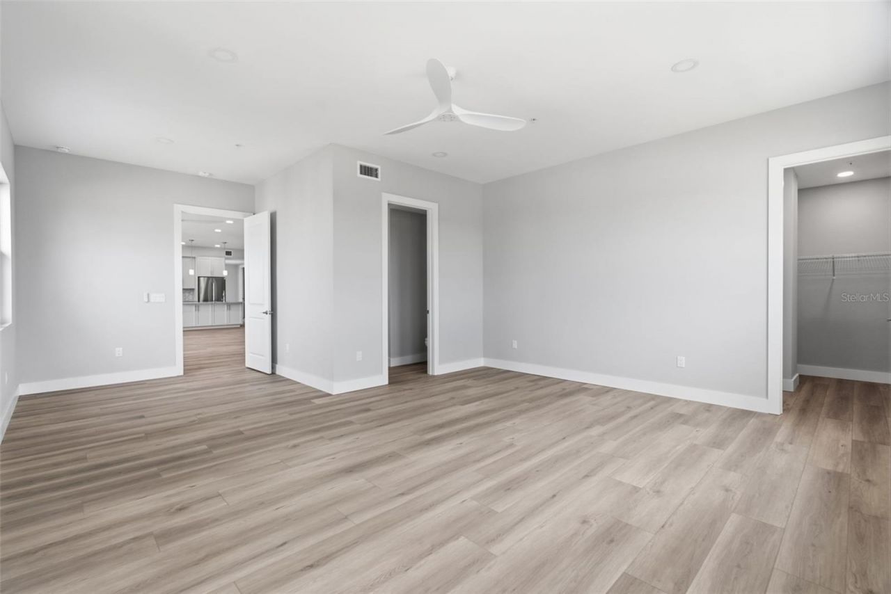 13655 Gulf Boulevard, Unit 401, Madeira Beach, FL 33708 Photo