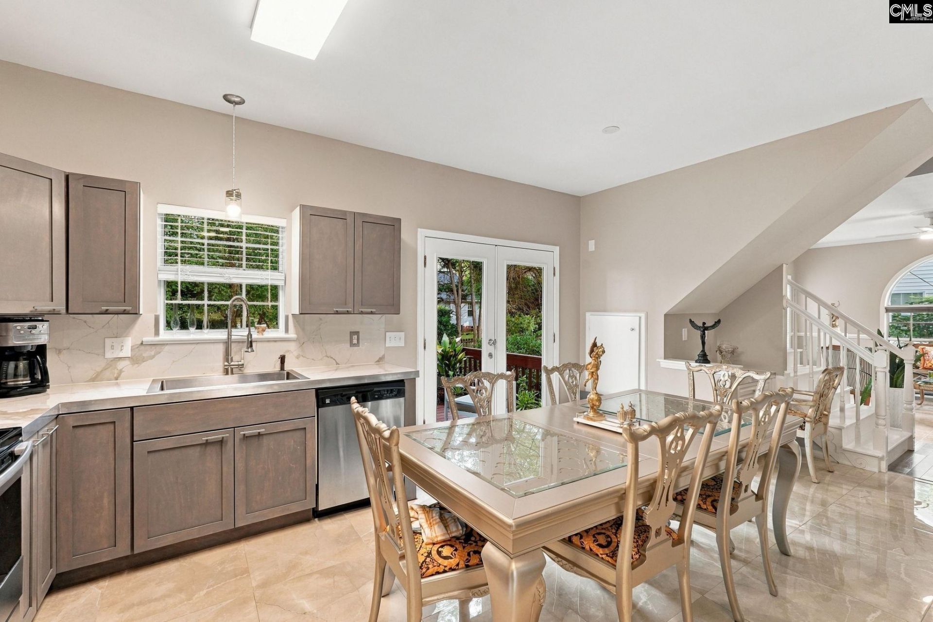 12 Ridge Pond Drive  Photo 17