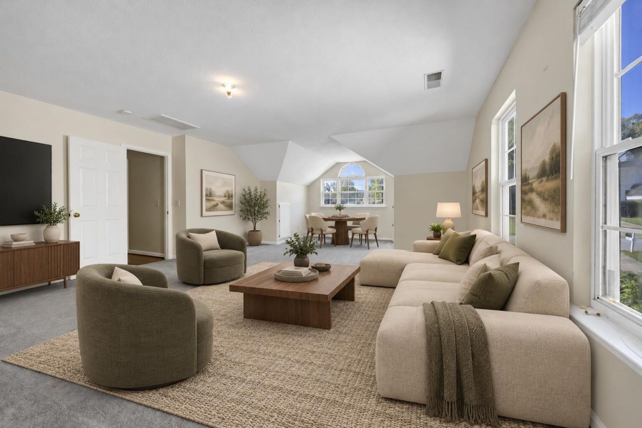 18 Persimmon Wood Court Photo 23