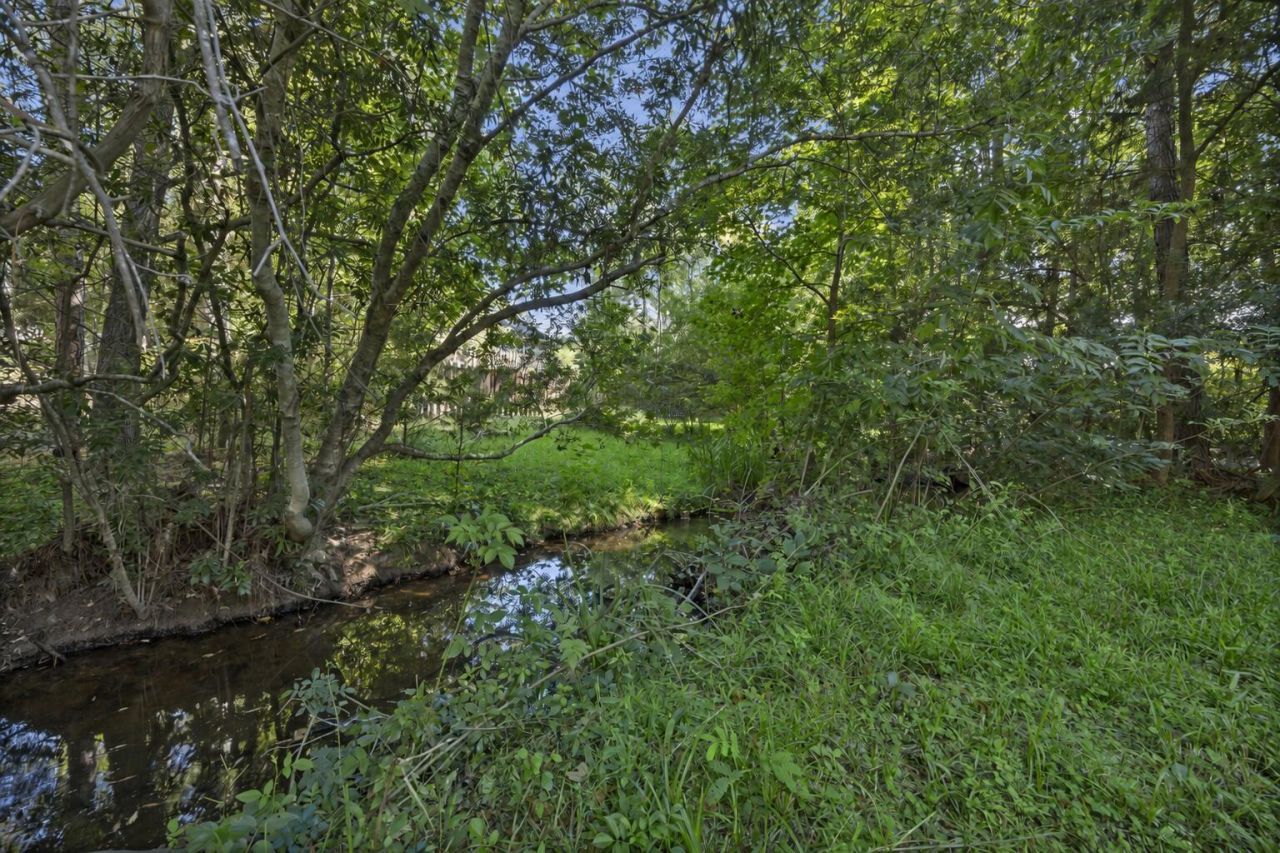 18 Persimmon Wood Court Photo 28
