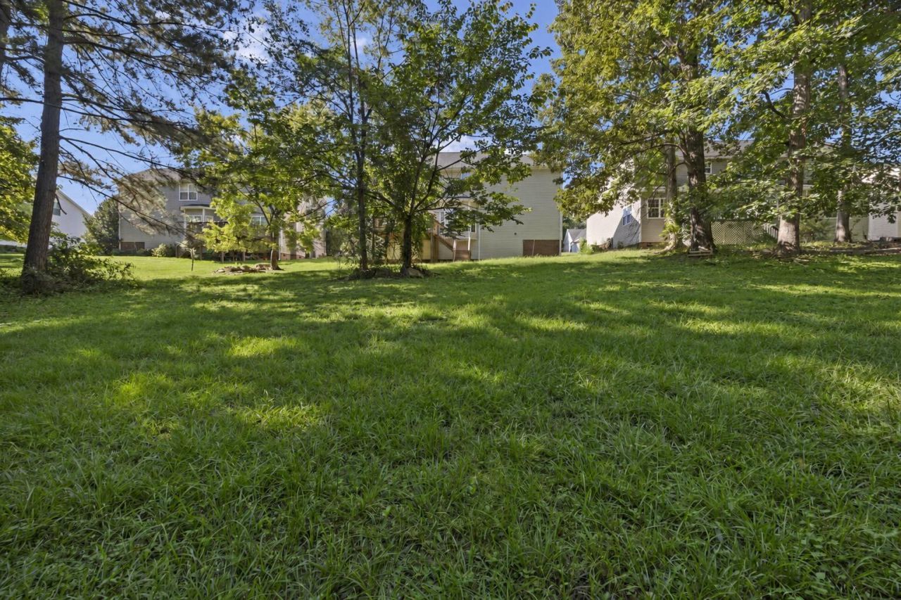 18 Persimmon Wood Court Photo 29