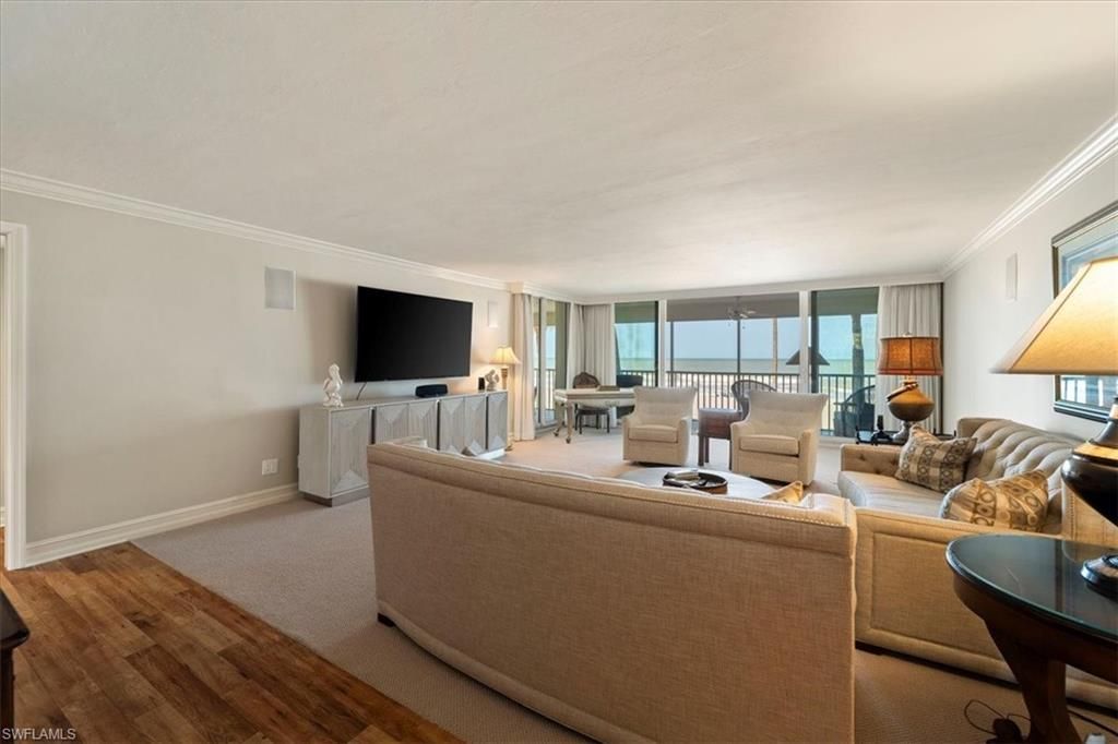 10691 Gulf Shore Dr, Unit 200, Naples, FL 34108 Photo