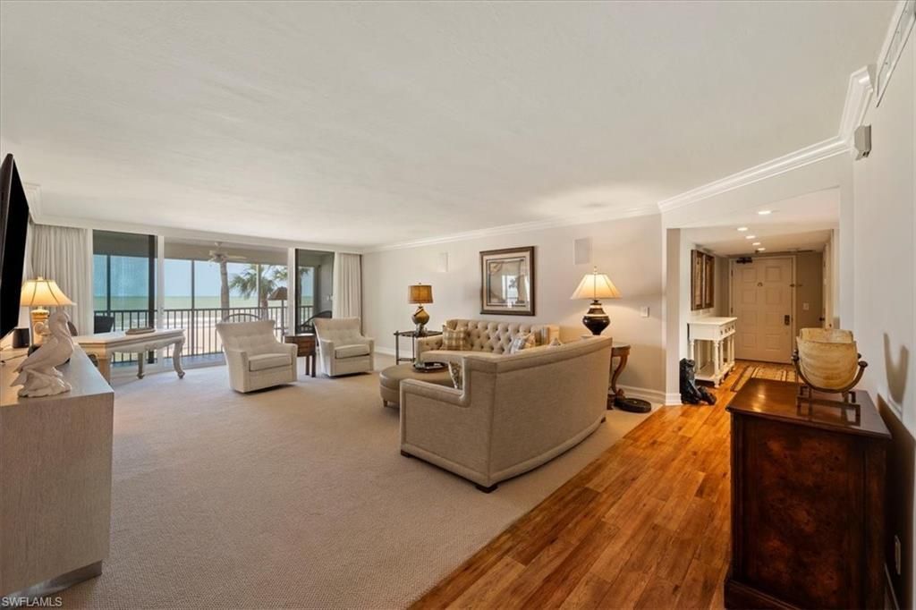 10691 Gulf Shore Dr, Unit 200, Naples, FL 34108 Photo