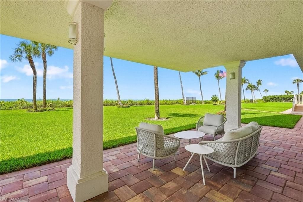 10691 Gulf Shore Dr, Unit 200, Naples, FL 34108 Photo