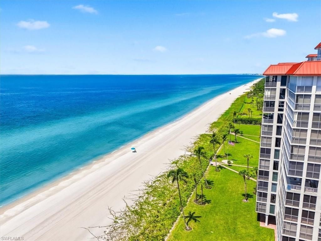 10691 Gulf Shore Dr, Unit 200, Naples, FL 34108 Photo
