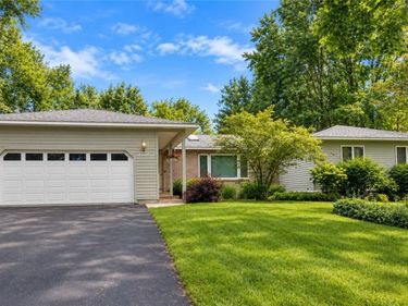 3425 Linda Lane , Baldwinsville, NY 13027
