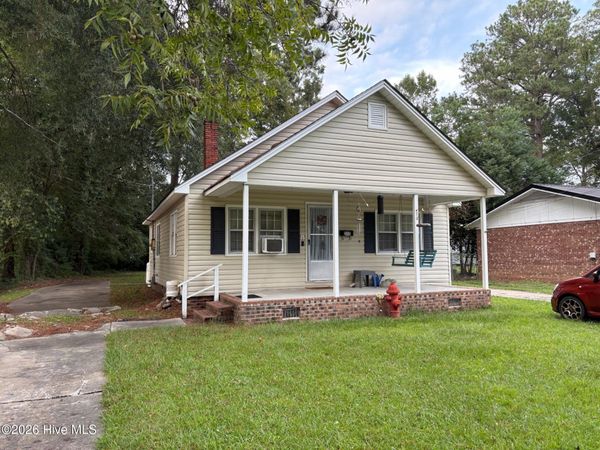 217 & 219 E Lewis Street , Whiteville, NC 28472