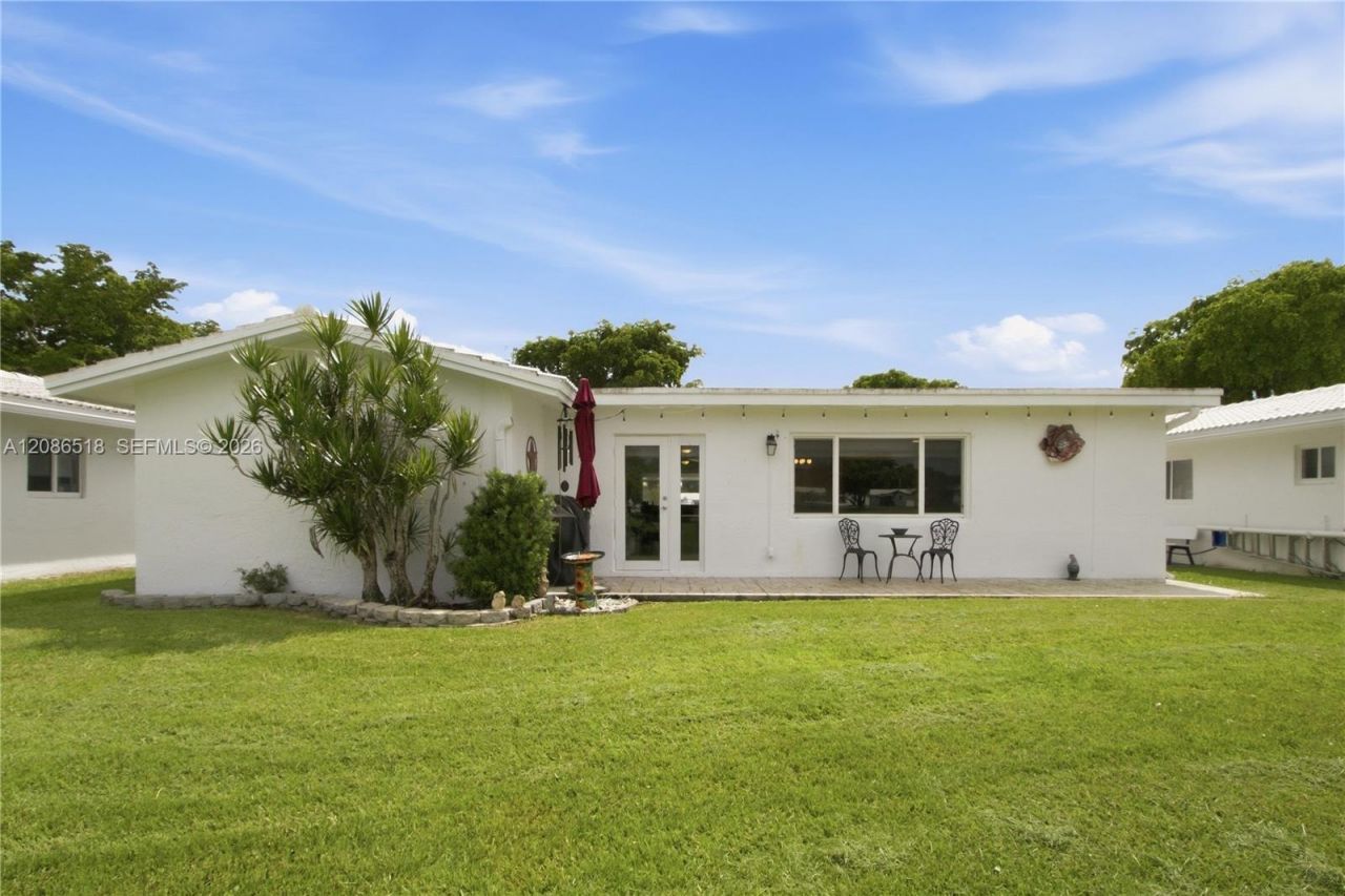 8543 NW 13th Ct, Plantation, FL 33322 Photo