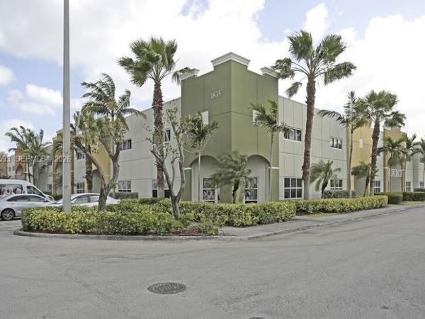 1835 NW 112th Ave , Unit 160, Sweetwater, FL 33172
