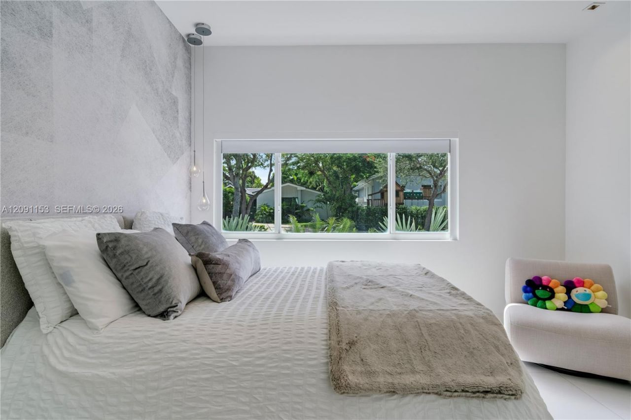 475 Woodcrest Rd , Key Biscayne, FL 33149 Photo