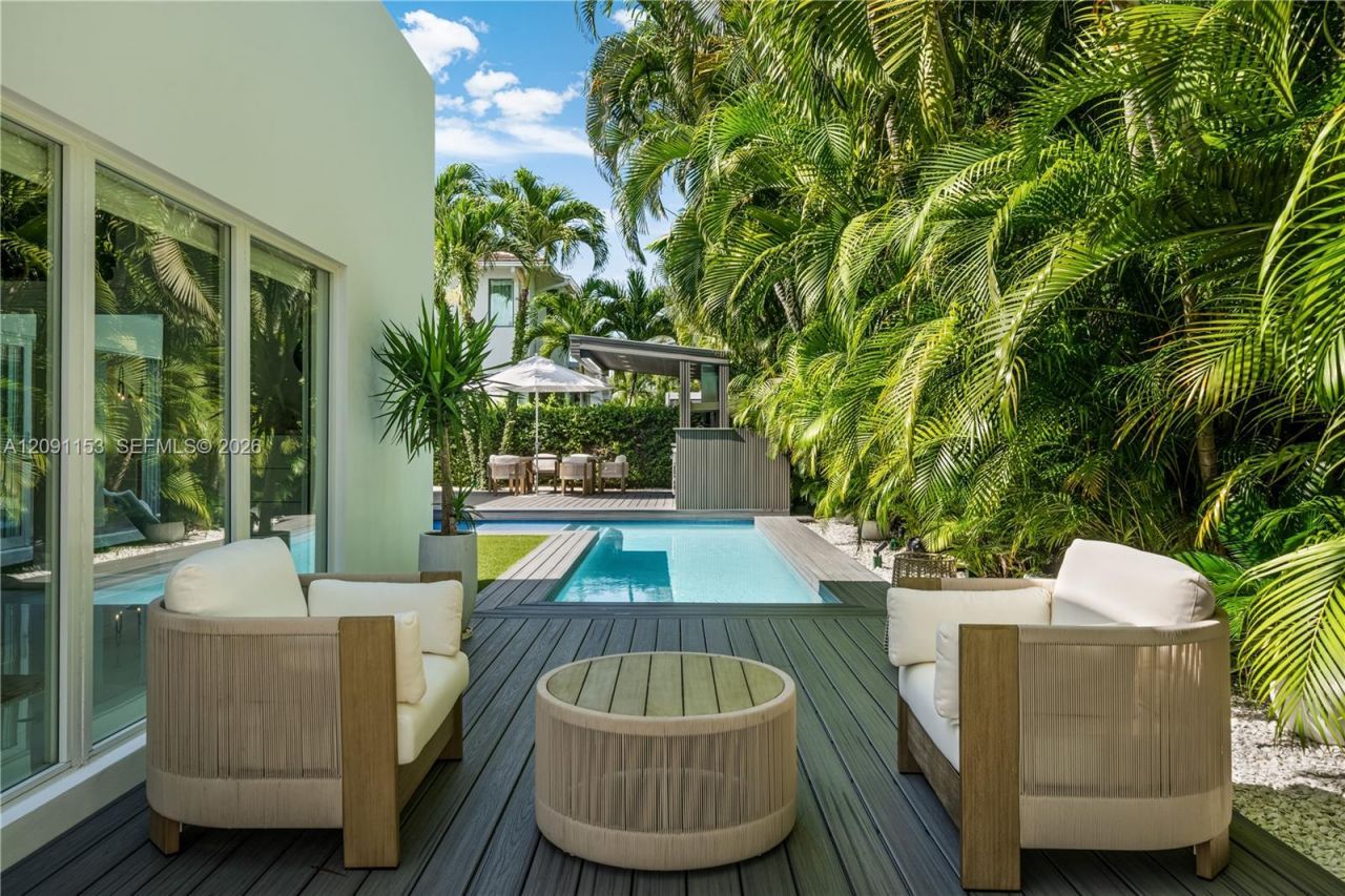 475 Woodcrest Rd , Key Biscayne, FL 33149 Photo