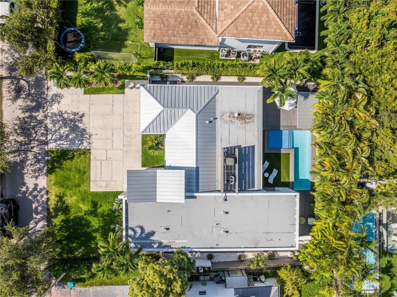 475 Woodcrest Rd , Key Biscayne, FL 33149 Photo