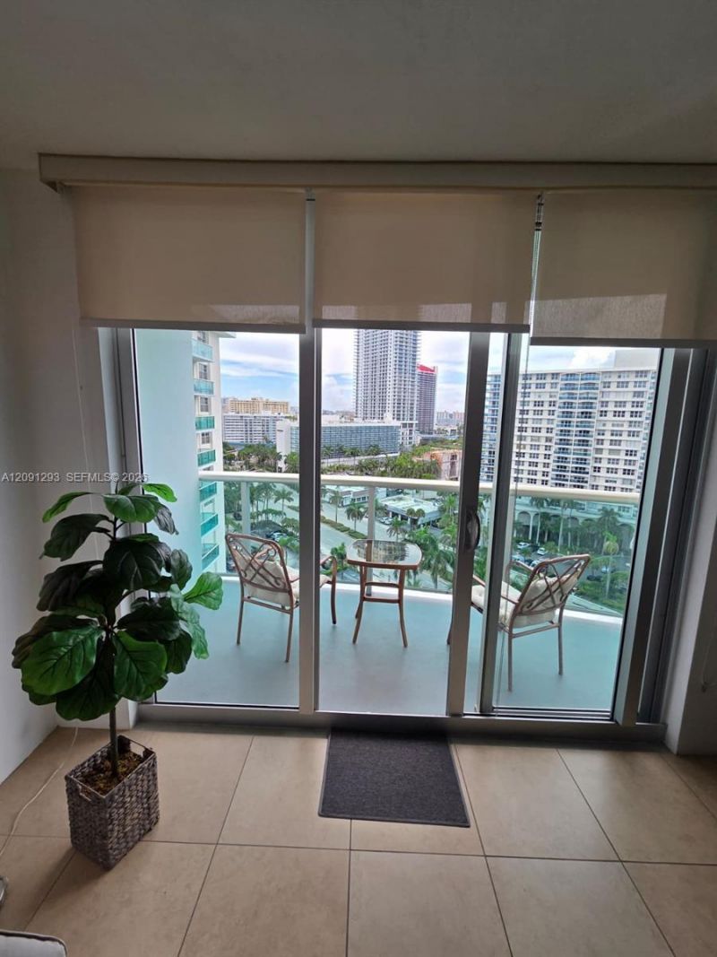 3801 S Ocean Dr , Unit 14U, Hollywood, FL 33019 Photo