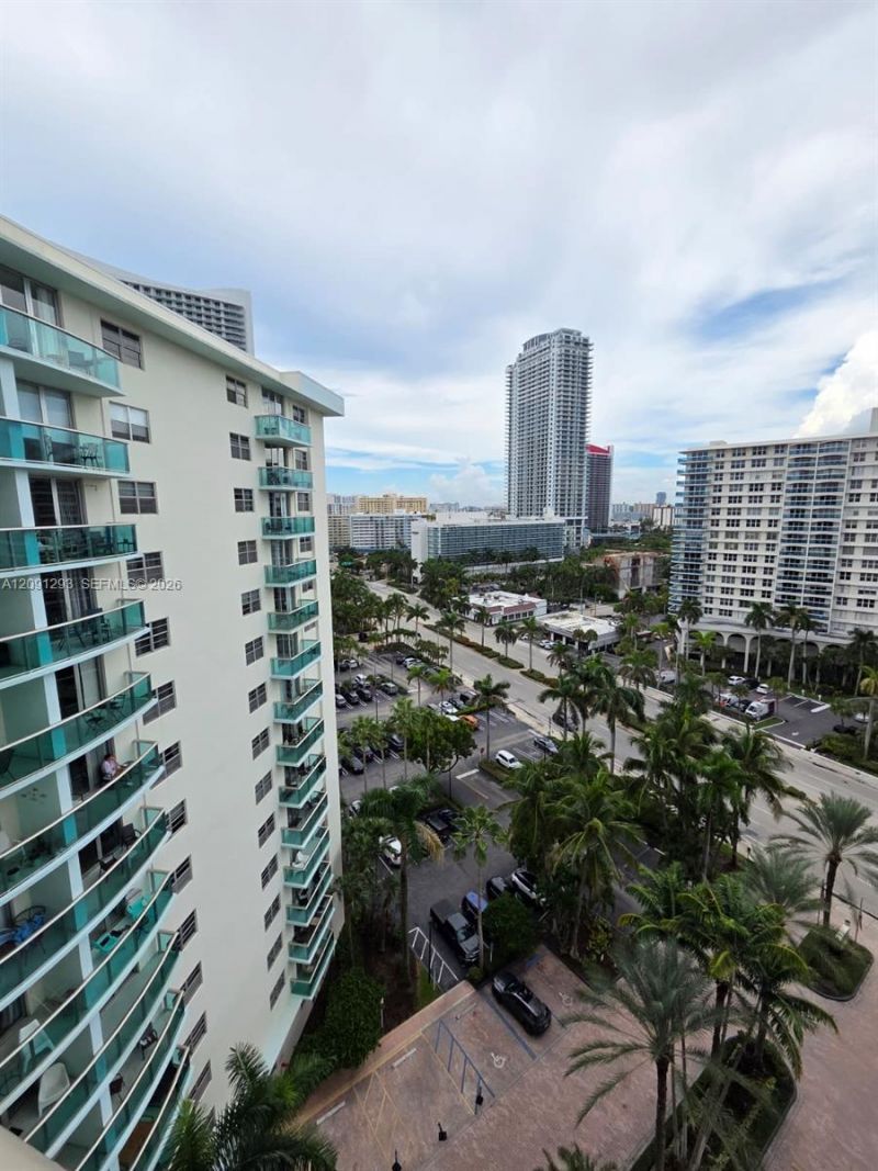 3801 S Ocean Dr , Unit 14U, Hollywood, FL 33019 Photo