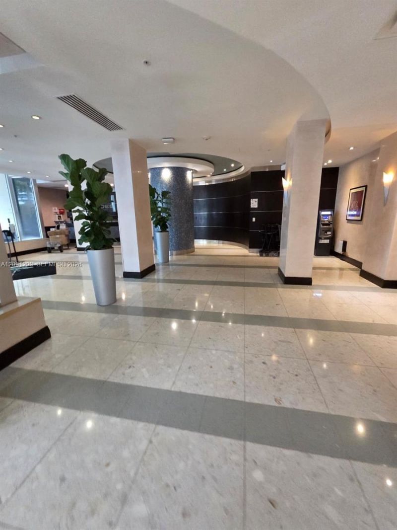 3801 S Ocean Dr , Unit 14U, Hollywood, FL 33019 Photo