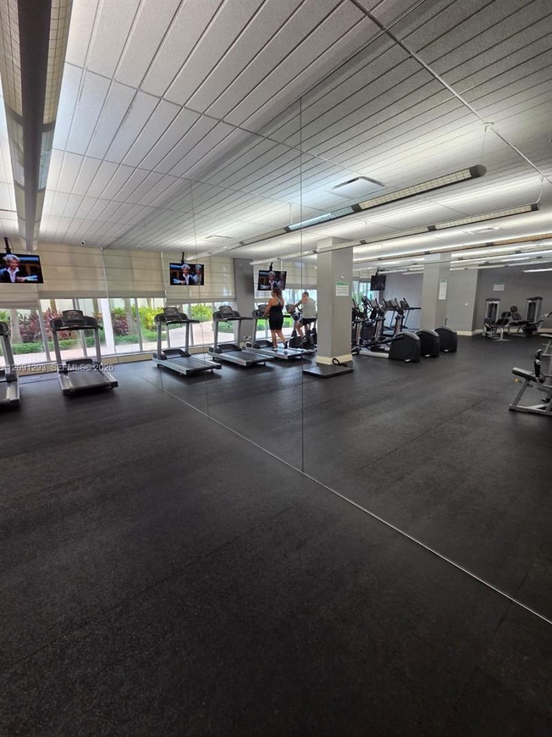 3801 S Ocean Dr , Unit 14U, Hollywood, FL 33019 Photo