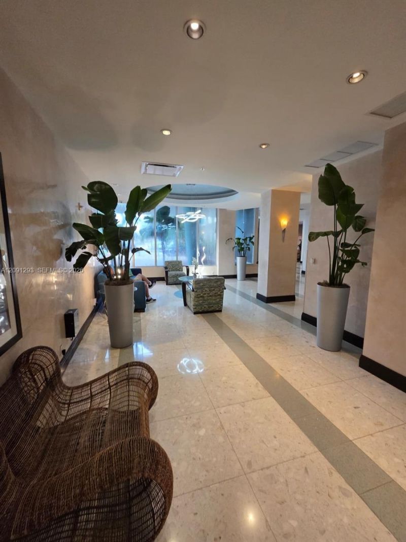 3801 S Ocean Dr , Unit 14U, Hollywood, FL 33019 Photo