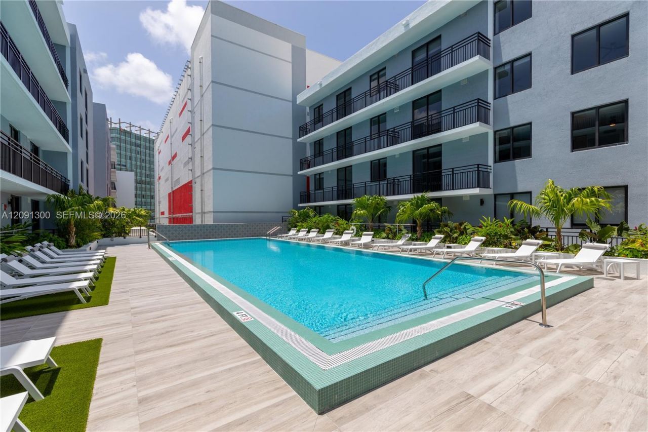 1005 Spring Garden Rd , Unit PH 801, Miami, FL 33136 Photo