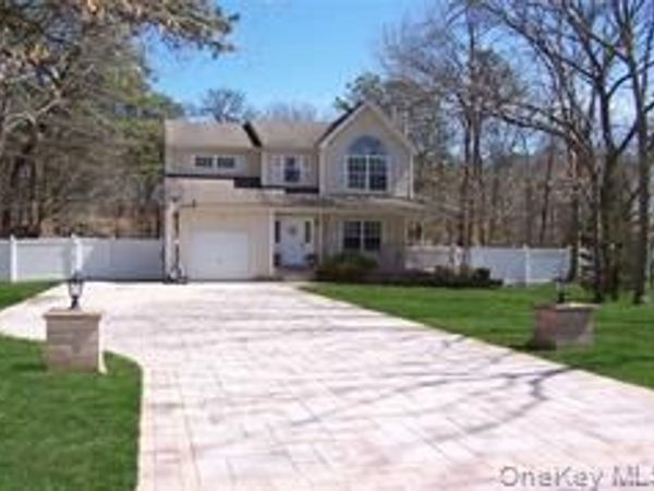 139 Coleman Road, Centereach, NY 11720