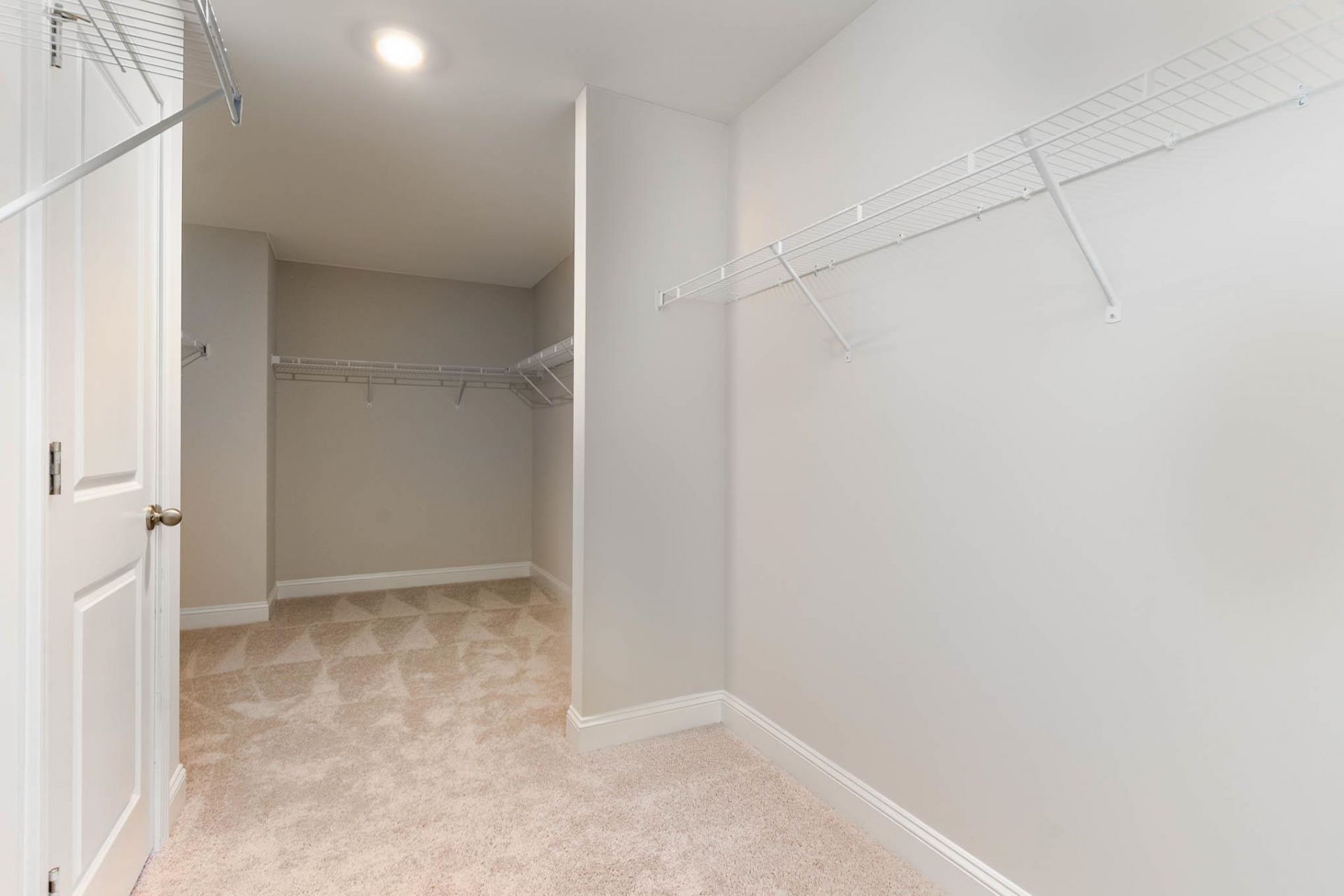 934 Ireland Dr.  Photo 24