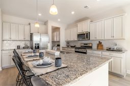 934 Ireland Dr.  photo 4