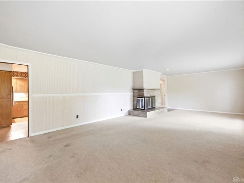 109 Edgewood Drive, Eaton, OH 45320 Photo 10