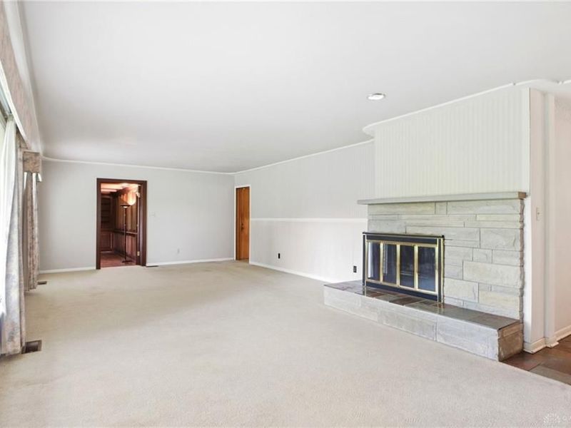 109 Edgewood Drive, Eaton, OH 45320 Photo 9