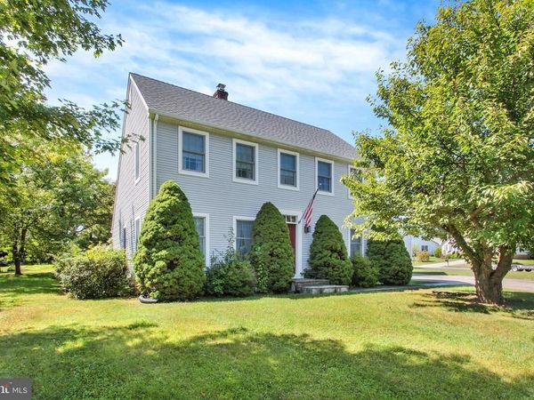11 GLENWOOD DRIVE, BIGLERVILLE, PA 17307