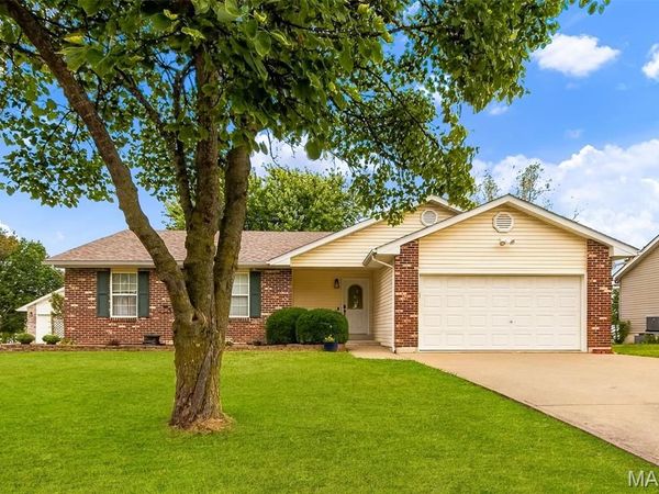1005 Southway Drive, Bowling Green, MO 63334