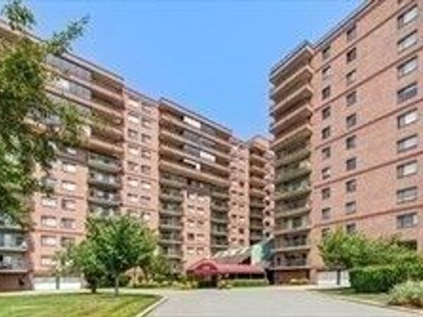 3920 Mystic Valley Pkwy, Unit 410, Medford, MA 02155