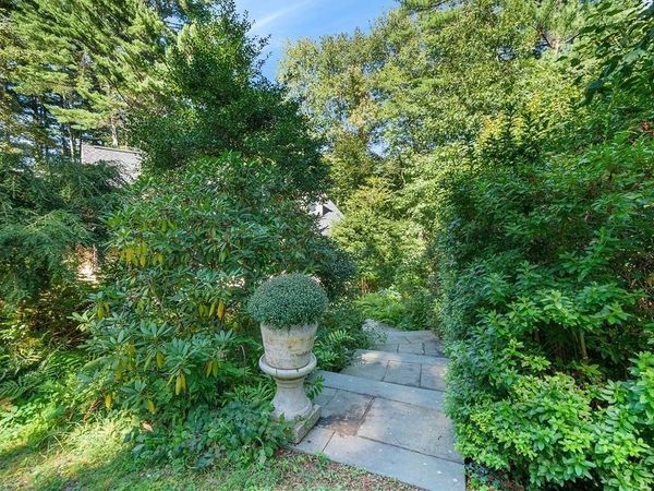 16 French Rd, Sudbury, MA 01776