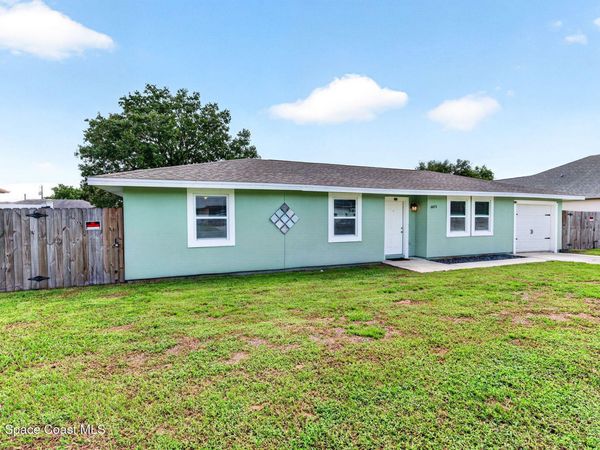 6075 Grissom Parkway , Cocoa, FL 32927