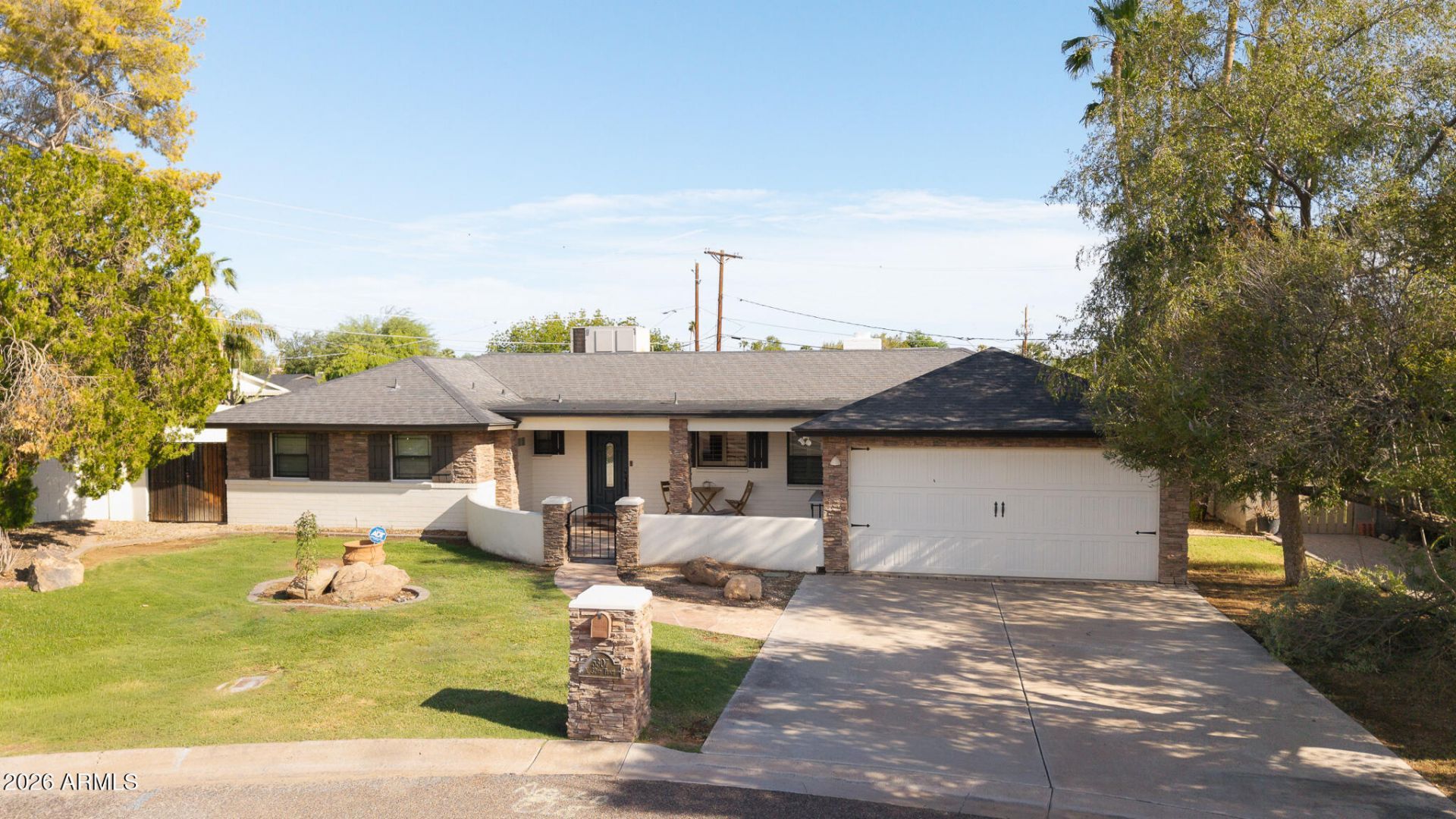 5307 N 32nd Place, Phoenix, AZ 85018 Main Photo