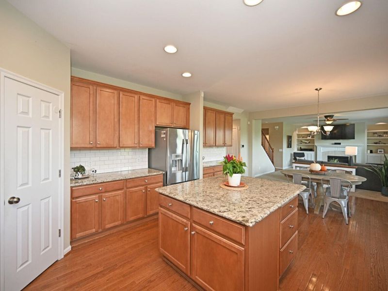 1596 Southcross Drive, Hebron, KY 41048 Photo 10