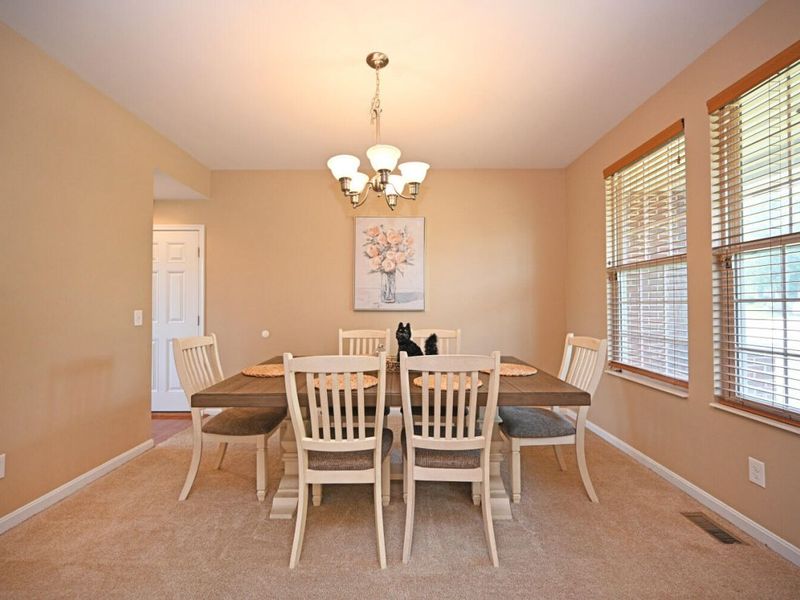 1596 Southcross Drive, Hebron, KY 41048 Photo 5