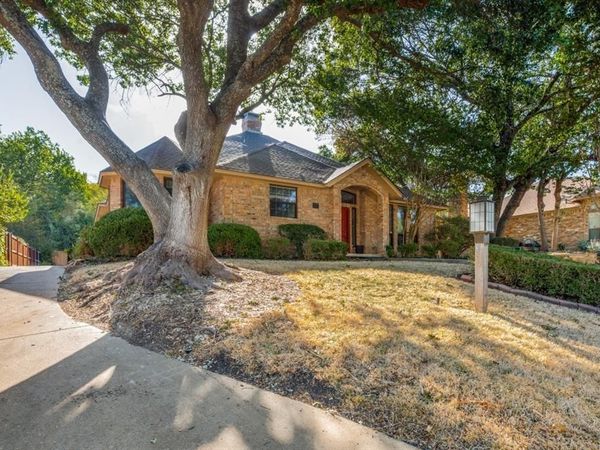 5212 Whispering Oaks Drive, Dallas, TX 75236