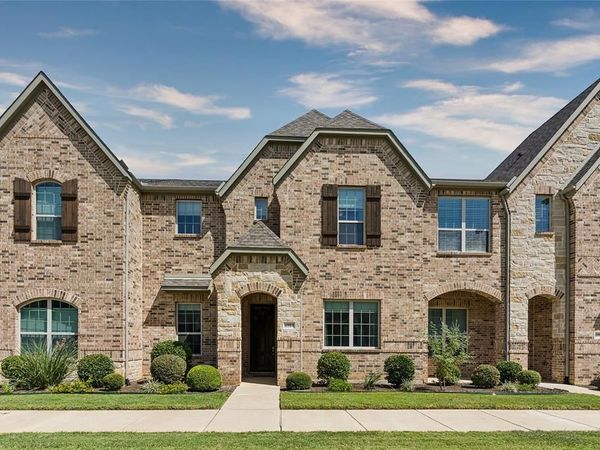 6904 Fairfield Lane , North Richland Hills, TX 76182