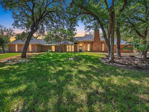 6501 Oakview Drive, Flower Mound, TX 75022