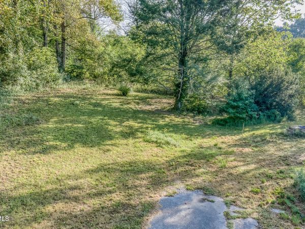 106 Infinity Drive, Elizabethton, TN 37643