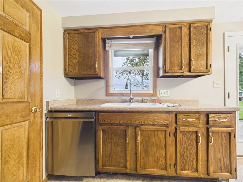 506 W 2nd Street, Arcanum, OH 45304 Photo 5