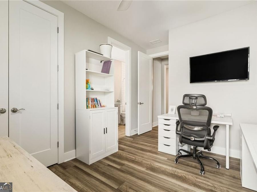 Property Image 33