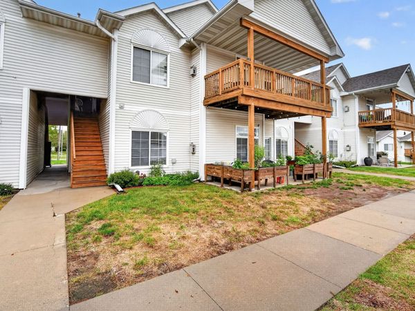950 67th Street, Unit 312, West Des Moines, IA 50266
