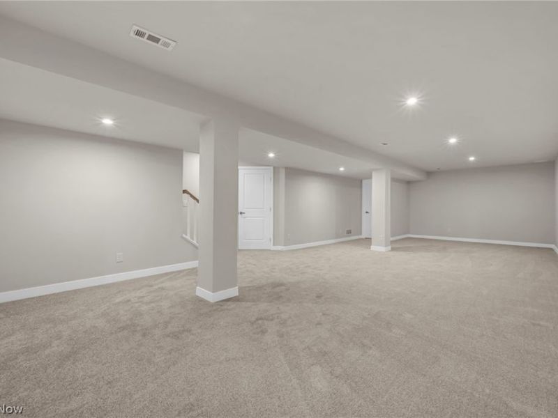 441 Hidden Feather Drive, Chardon, OH 44024 Photo 13