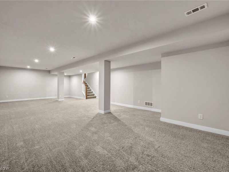 441 Hidden Feather Drive, Chardon, OH 44024 Photo 14