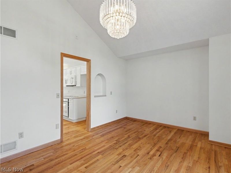 3426 Sherbrook Drive, Uniontown, OH 44685 Photo 8