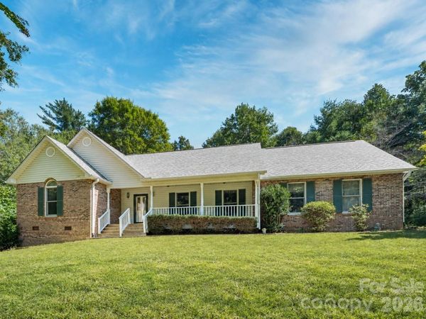 106 Fish Hawk Drive , Hendersonville, NC 28739