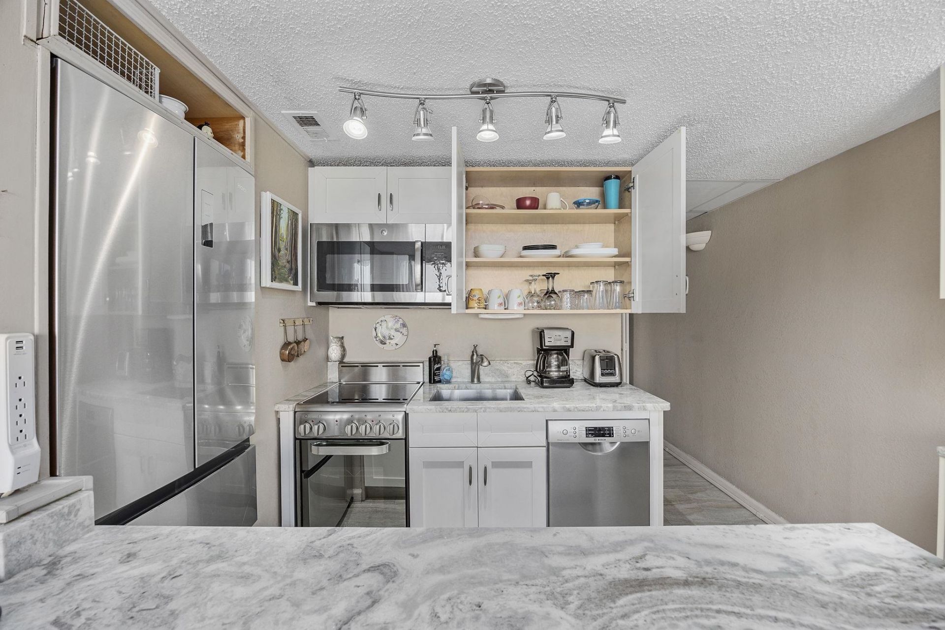2310 N Ocean Blvd.  Photo 14