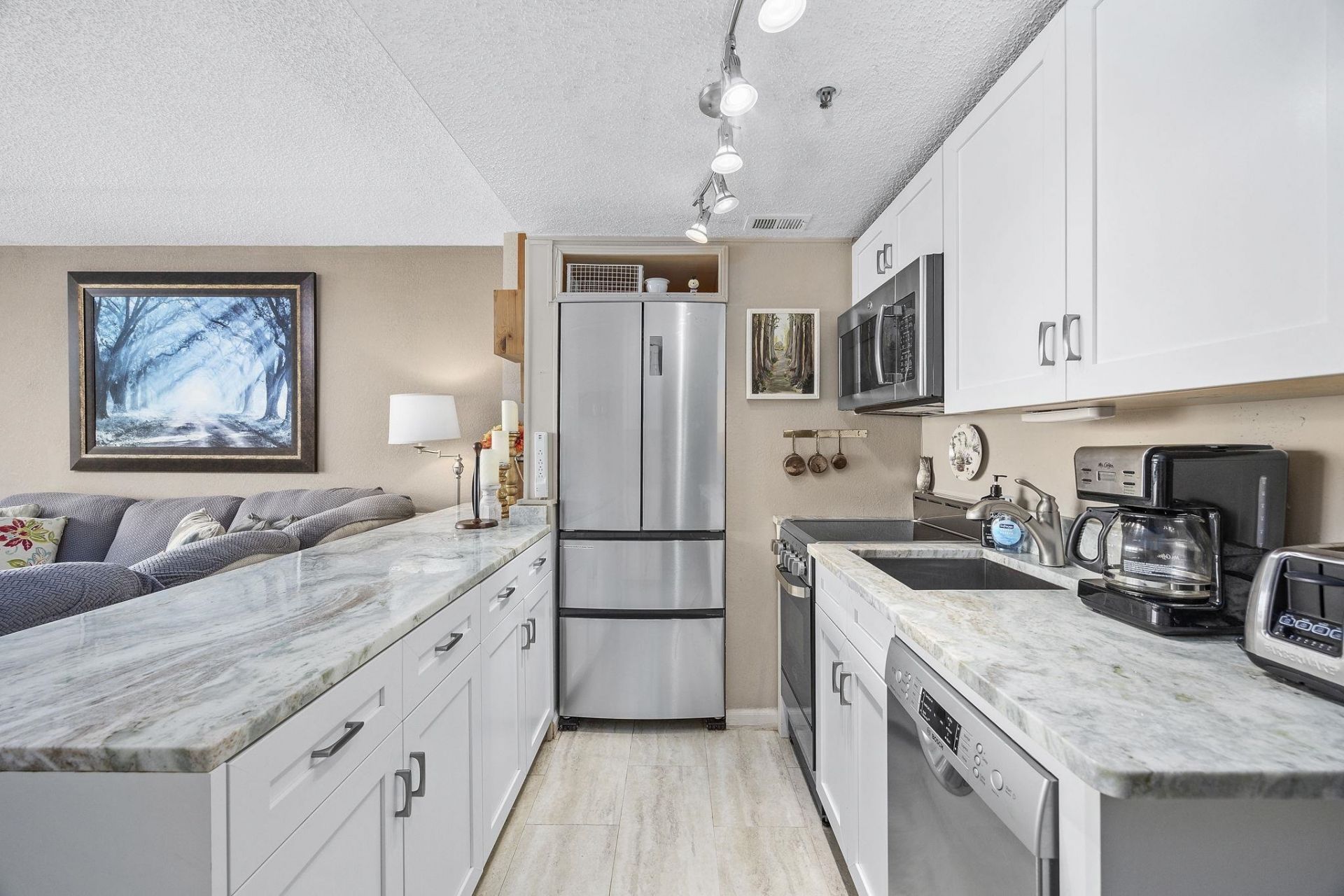 2310 N Ocean Blvd.  Photo 7