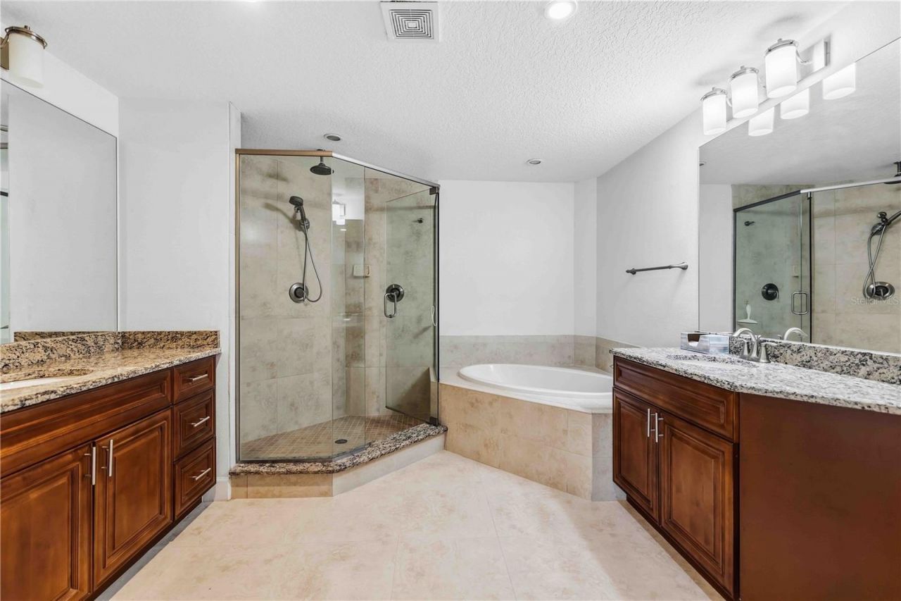 7820 34th Ave W , Unit 102, Bradenton, FL 34209 Photo