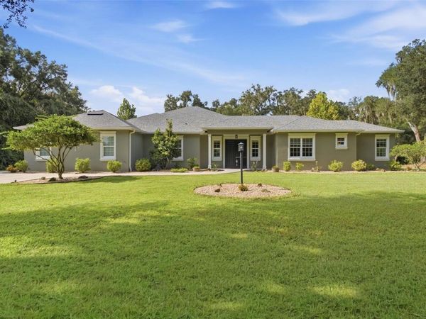 10594 NE 104TH CIRCLE , OXFORD, FL 34484